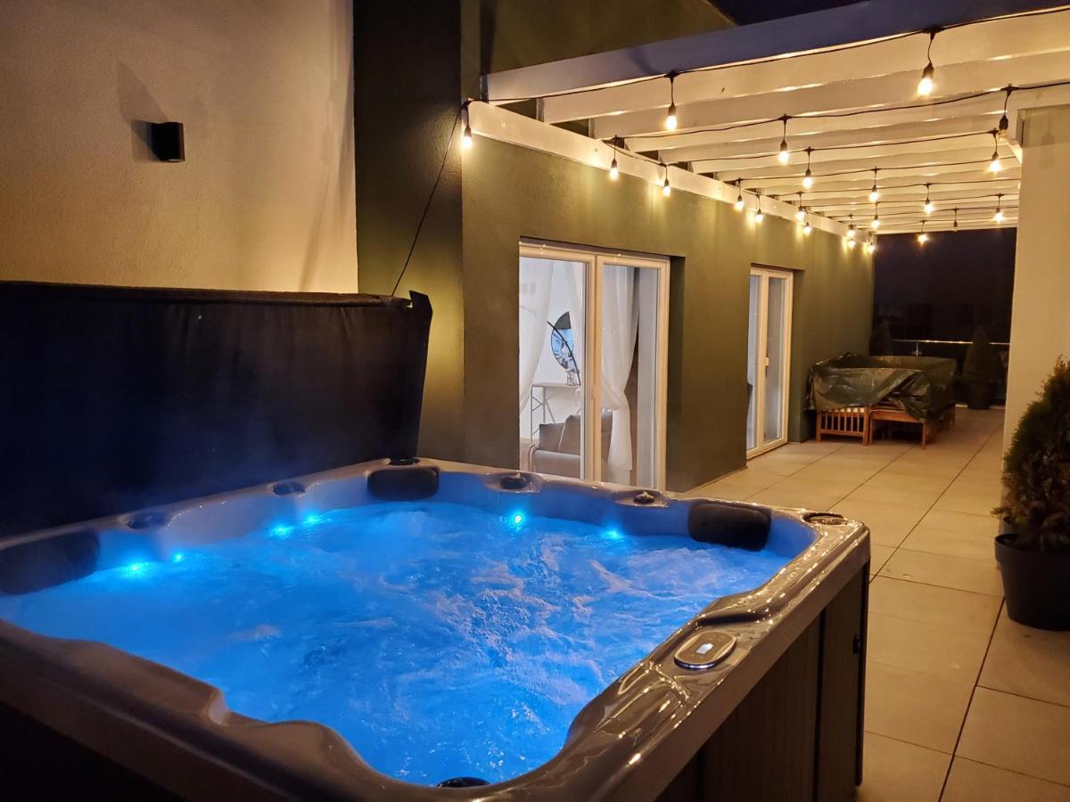 Jad- Penthouse With Jacuzzi And Mountain View - Coresi Брашов Экстерьер фото